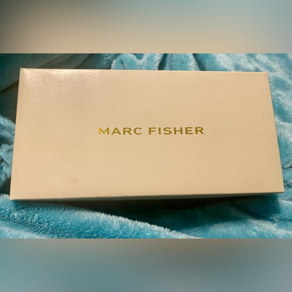 NIB Marc Fisher Galynite Braided Thong Heel Sandals 9M - Picture 12 of 12